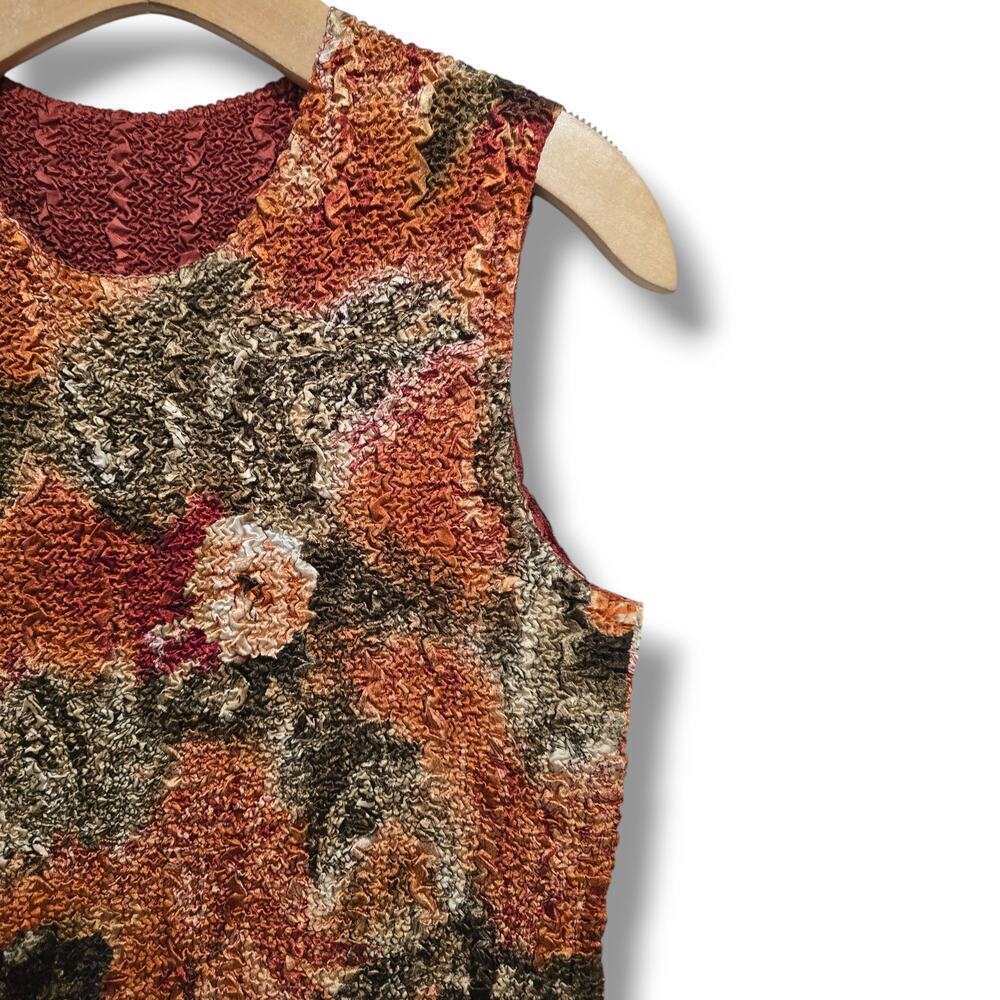 Vintage Women’s Reversible Textured Floral Sleeveless Top – One Size - Picture 2 of 6